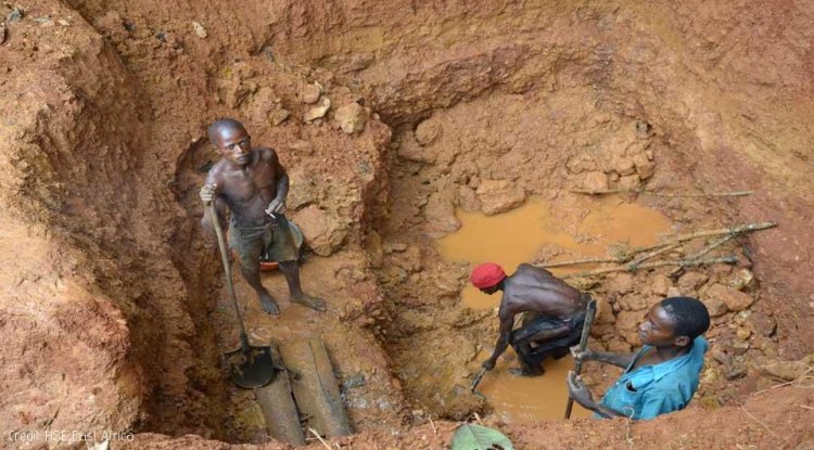 Gold Miners Killed in Mine Collapse