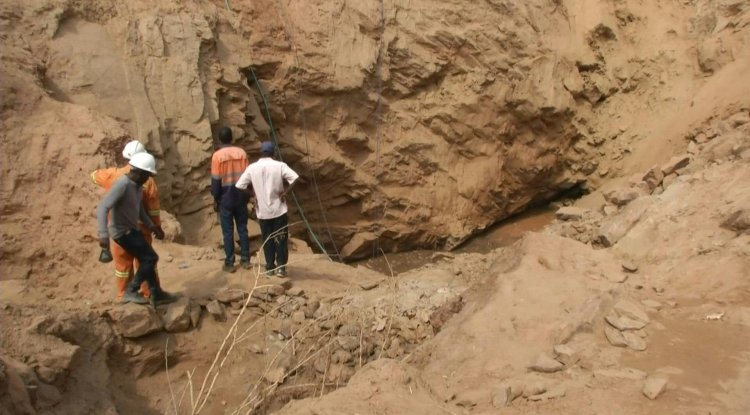 Miners feared dead in Zimbabwe mine collapse