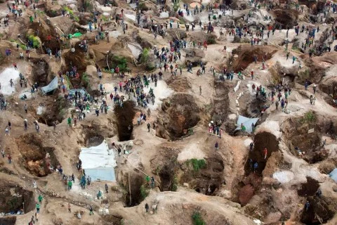 Mine Collapse in Eastern Congo leads to over 200 Deaths
